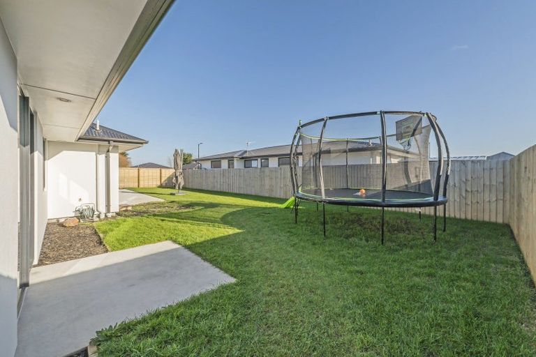 Photo of property in 9 Lunn Crescent, Leeston, 7632