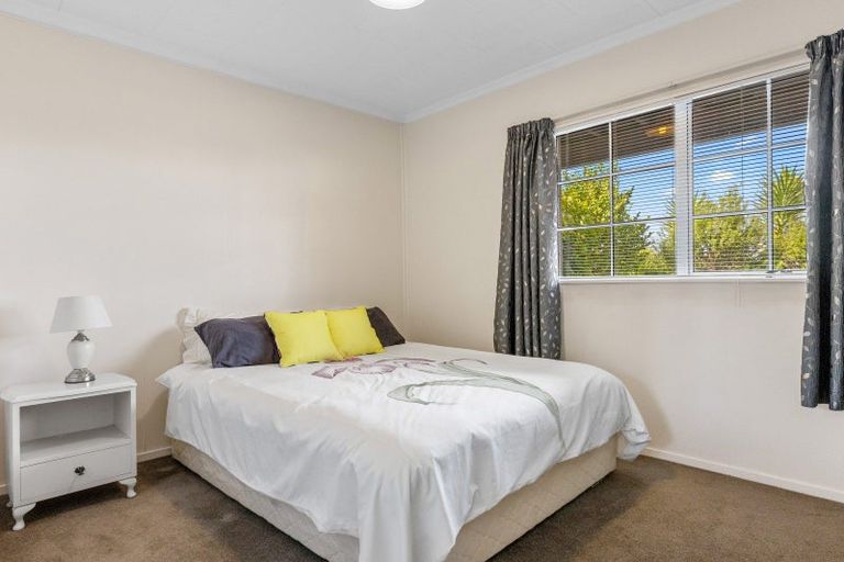 Photo of property in 17 Saint James Street, Richmond Heights, Taupo, 3330