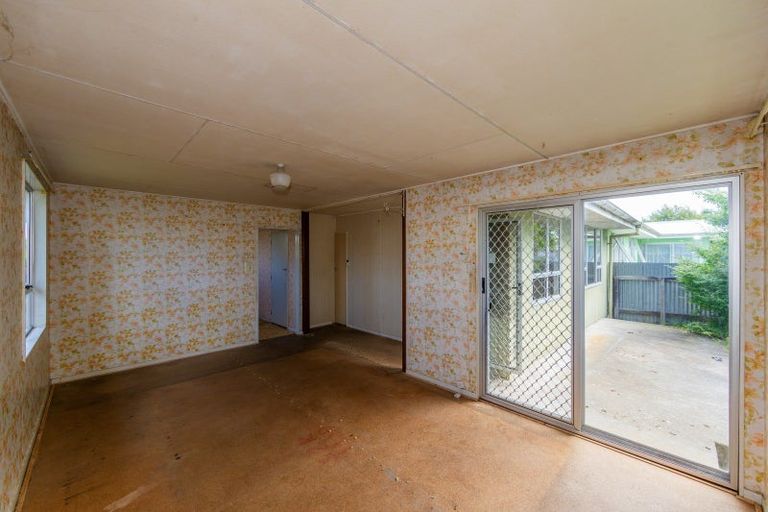 Photo of property in 19 Caernarvon Drive, Flaxmere, Hastings, 4120