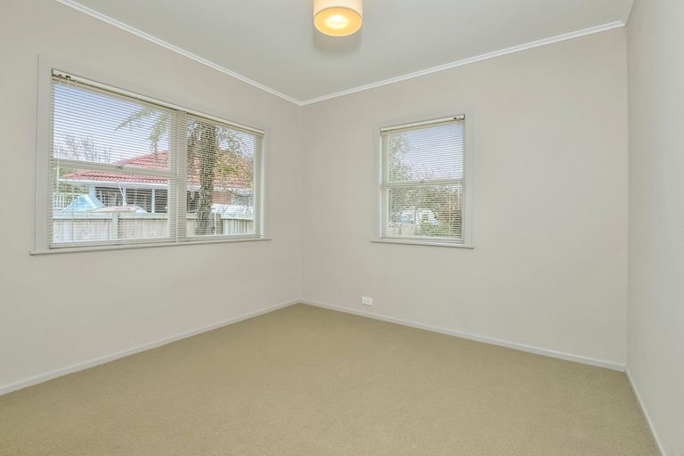 Photo of property in 54 Allenby Road, Papatoetoe, Auckland, 2025