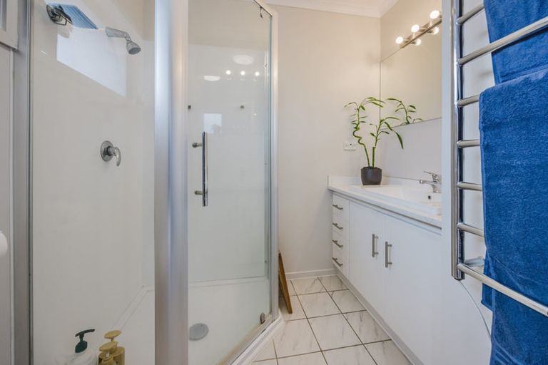 Photo of property in 168 Walter Strevens Drive, Conifer Grove, Takanini, 2112