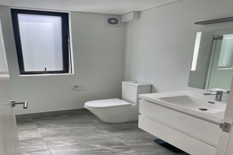 Photo of property in 13 Nugget Avenue, Hobsonville, Auckland, 0616