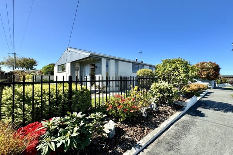 Photo of property in 37a-b Puriri Street, Highfield, Timaru, 7910
