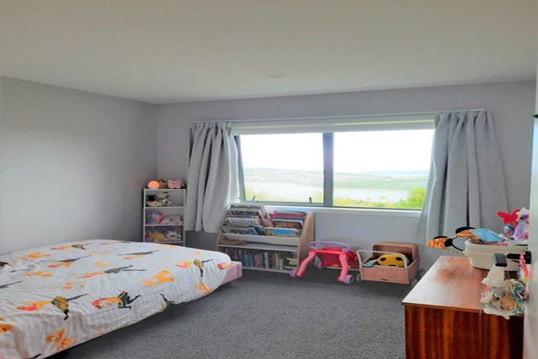 Photo of property in 98a Conclusion Street, Ascot Park, Porirua, 5024