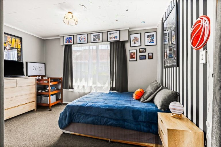 Photo of property in 69 Puketapu Road, Taradale, Napier, 4112