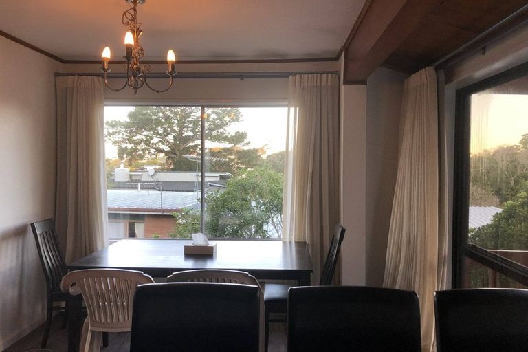 Photo of property in 15 Haseler Crescent, Howick, Auckland, 2014