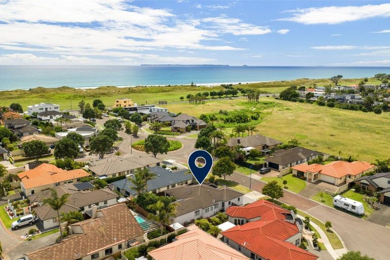 Photo of property in 16 Bermuda Drive, Papamoa Beach, Papamoa, 3118