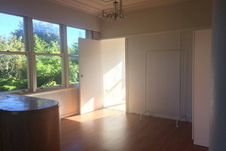 Photo of property in 181 Cambridge Road, Hillcrest, Hamilton, 3216