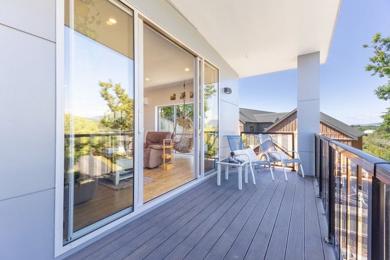 Photo of property in 21a Avion Terrace, Raumati Beach, Paraparaumu, 5032