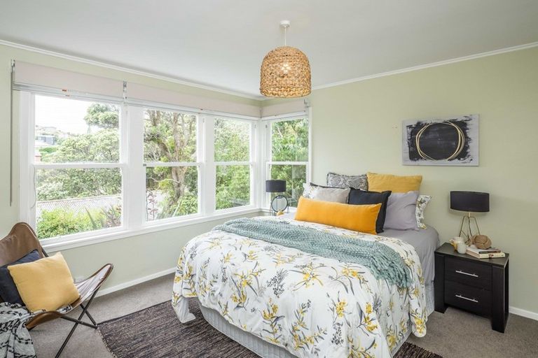 Photo of property in 30 Sidlaw Street, Strathmore Park, Wellington, 6022