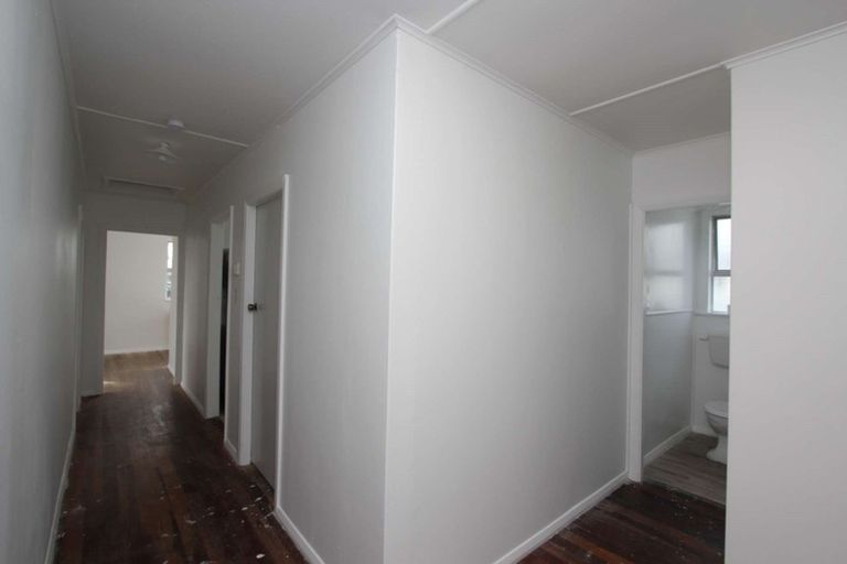 Photo of property in 30 Hislop Avenue, Onekawa, Napier, 4110