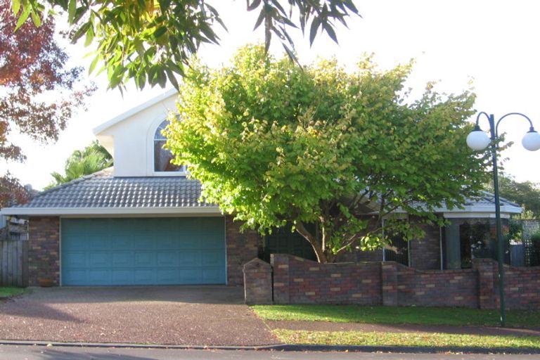 Photo of property in 13 Bluefin Way, West Harbour, Auckland, 0618