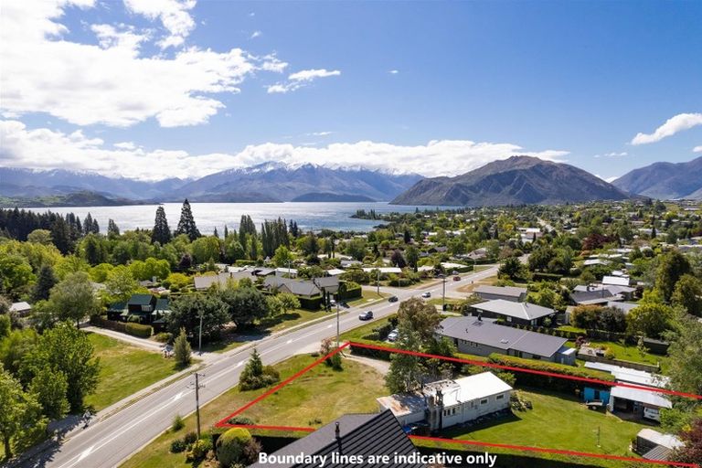 Photo of property in 97 Beacon Point Road, Wanaka, 9305