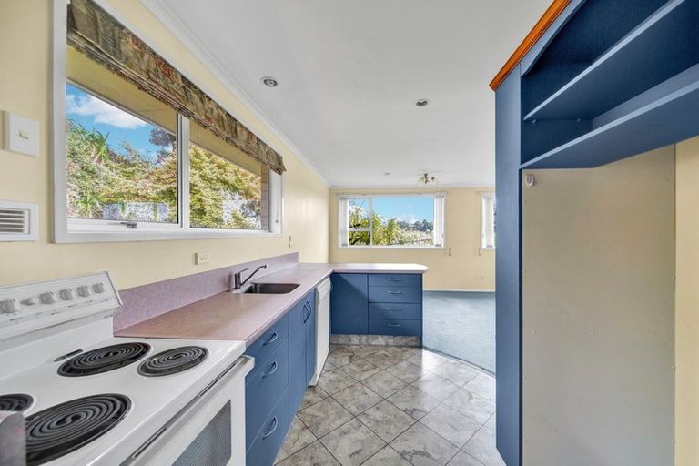 Photo of property in 43a Cumberland Street, Merrilands, New Plymouth, 4312