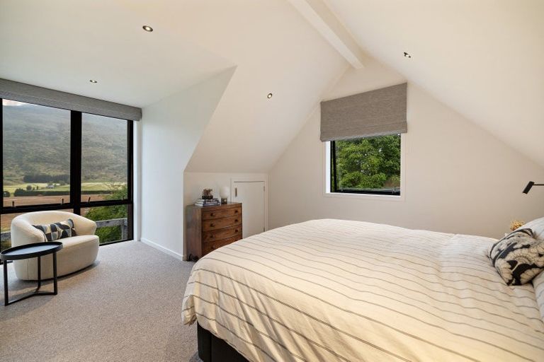 Photo of property in 366 Malaghans Road, Dalefield, Queenstown, 9371