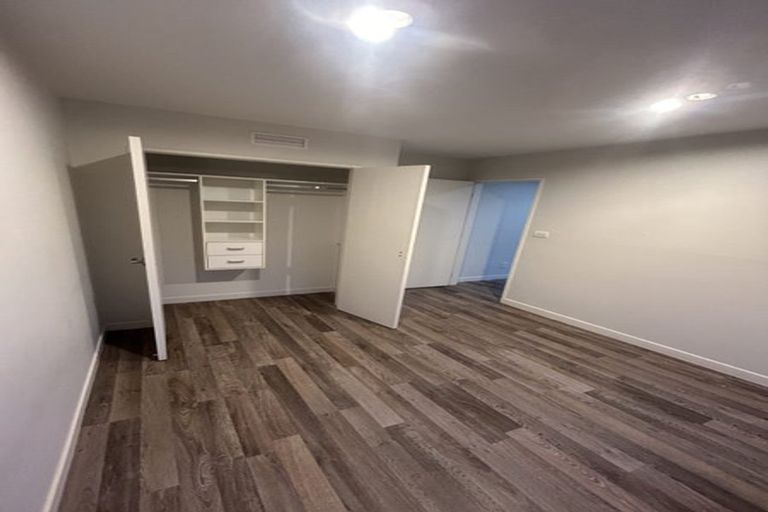 Photo of property in 30 Silver Moon Road, Albany Heights, Auckland, 0632