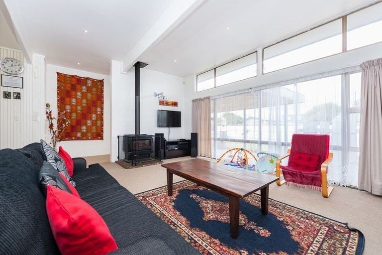 Photo of property in 1/42 Berwyn Avenue, Takanini, 2112