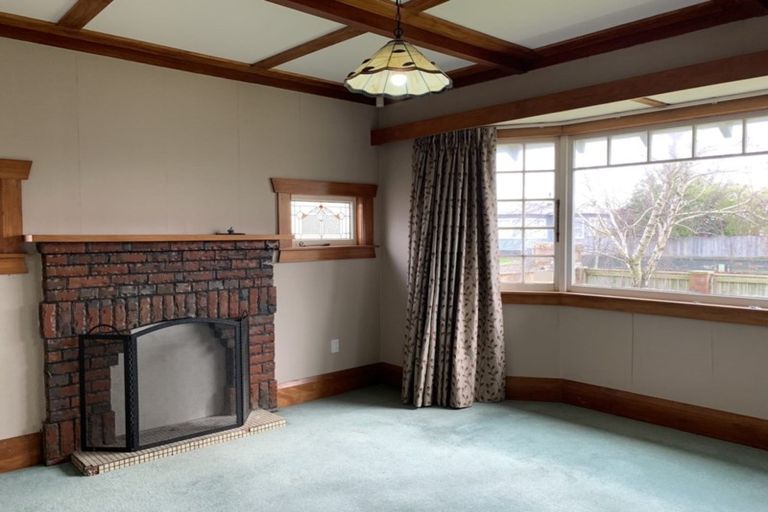 Photo of property in 27 Miro Street, Takaro, Palmerston North, 4410