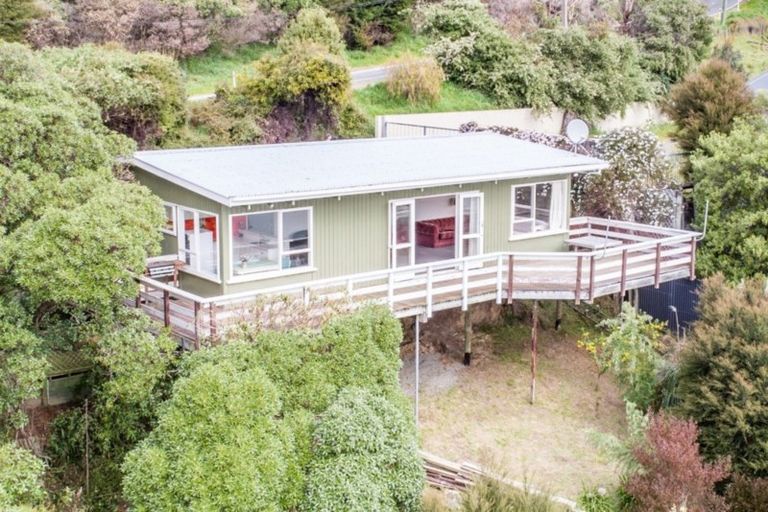 Photo of property in 6516 Christchurch Akaroa Road, Takamatua, 7581