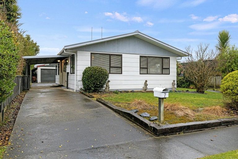 Photo of property in 7 Pain Street, Bulls, 4818