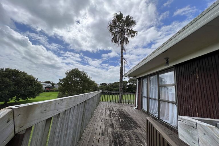 Photo of property in 31 Marendellas Drive, Bucklands Beach, Auckland, 2014