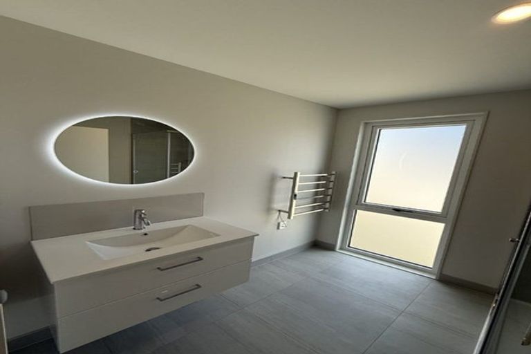 Photo of property in 116 Te Puketoka Lane, Mangere, Auckland, 2022