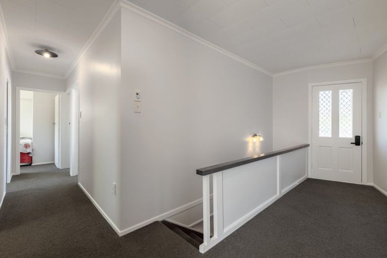 Photo of property in 5 Handley Place, Glen Avon, New Plymouth, 4312