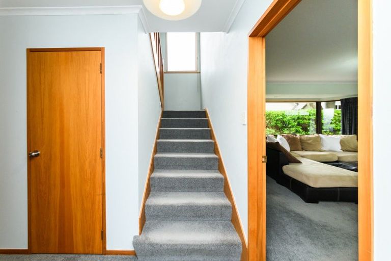 Photo of property in 35 Te Awe Awe Street, Hokowhitu, Palmerston North, 4410