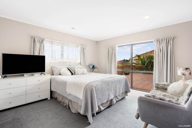 Photo of property in 722 Chapel Road, Dannemora, Auckland, 2016
