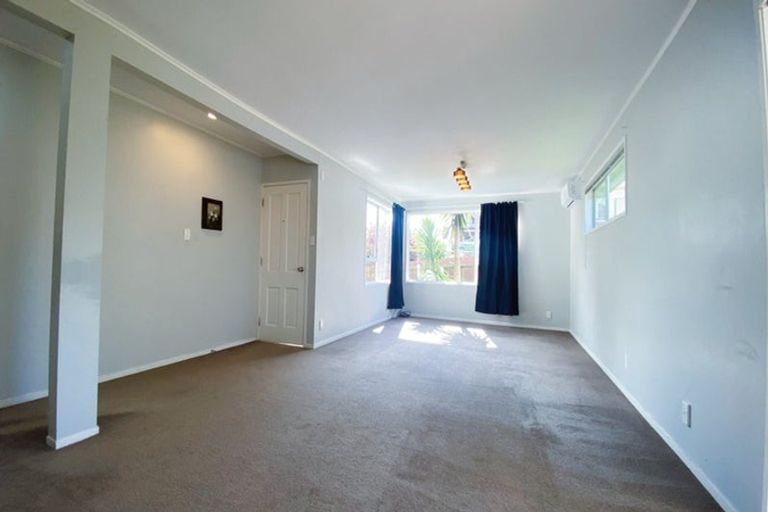 Photo of property in 4 Tree View Avenue, Glenfield, Auckland, 0629