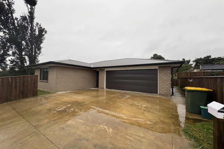 Photo of property in 5 Totarahoe Lane, Whalers Gate, New Plymouth, 4310