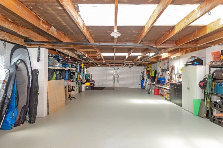 Photo of property in 23 Moana Road, Okitu, Gisborne, 4010