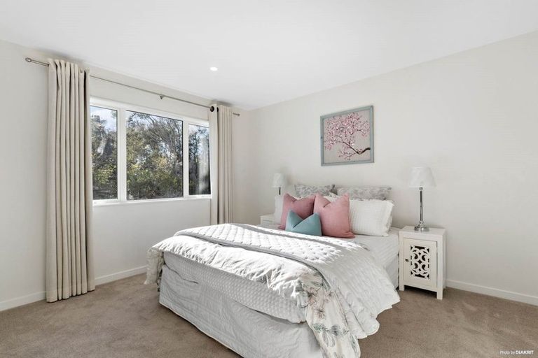 Photo of property in 63 Wainui Road, Silverdale, 0932