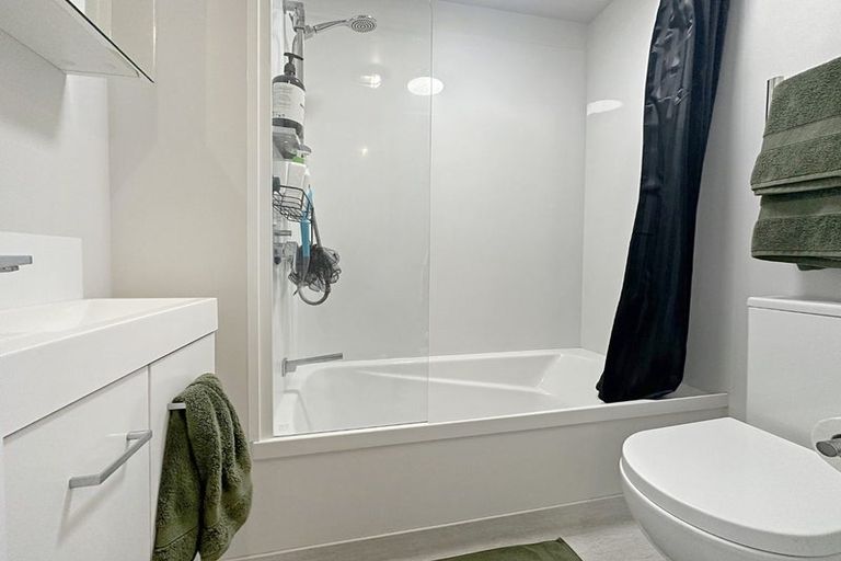 Photo of property in Vedado Apartments, 302/41 Hopper Street, Mount Cook, Wellington, 6011