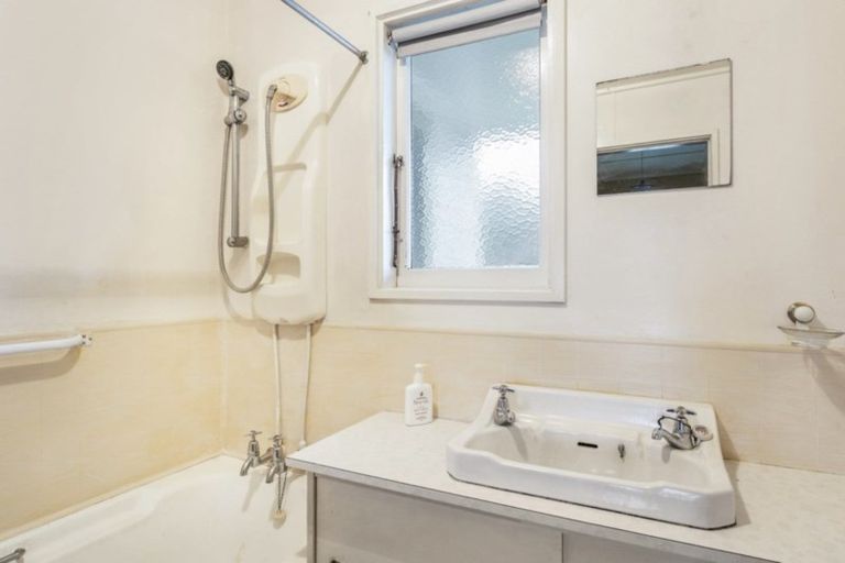 Photo of property in 6 Hinau Street, Maeroa, Hamilton, 3200