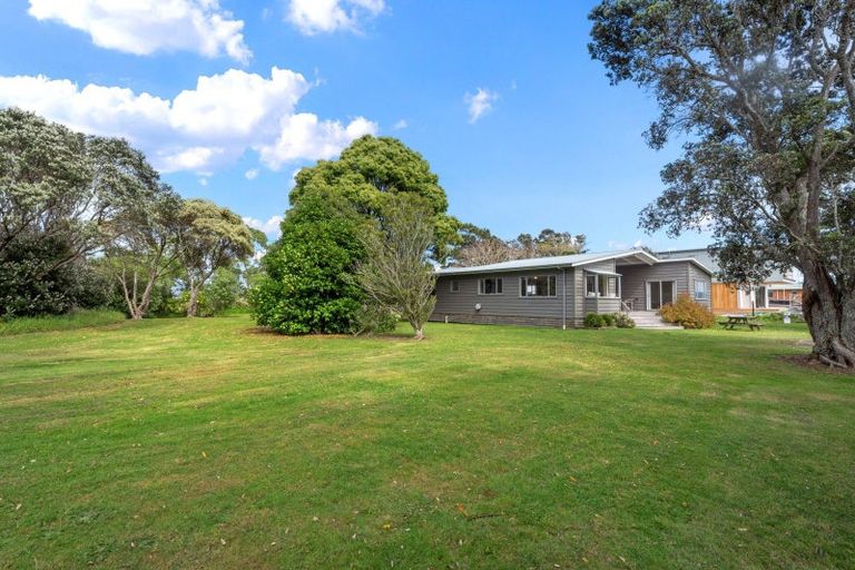 Photo of property in 38 Albany Road, One Tree Point, 0118