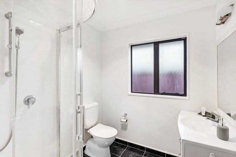 Photo of property in 170 Milne Drive, Paraparaumu, 5032