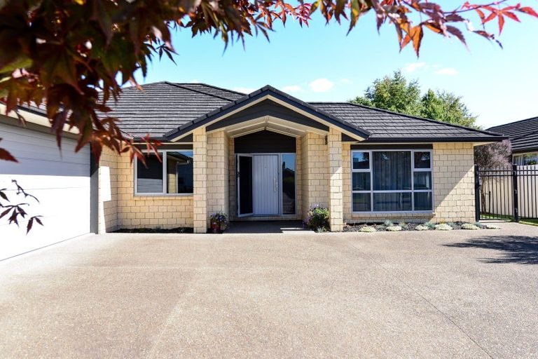 Photo of property in 3 Amokura Crescent, Flagstaff, Hamilton, 3210