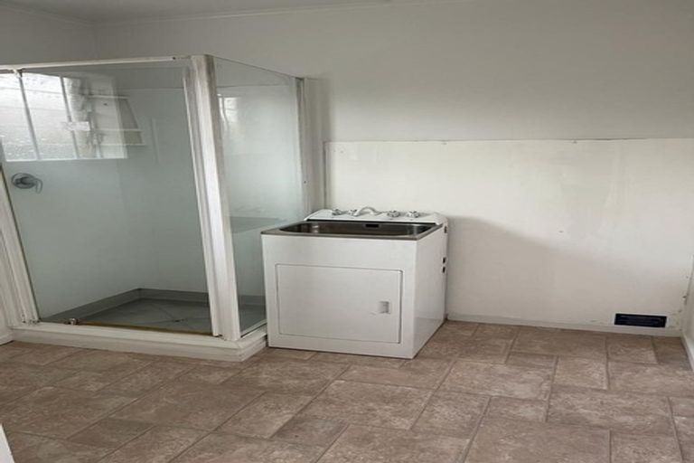 Photo of property in 14 Omana Road, Papatoetoe, Auckland, 2025