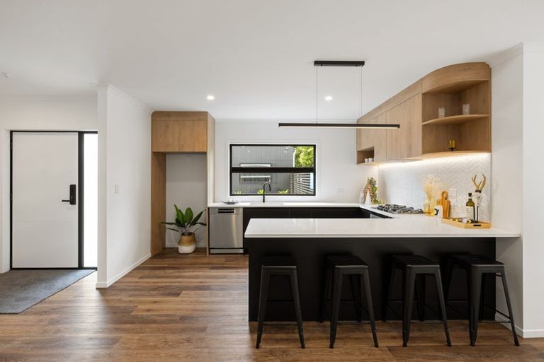 Photo of property in 2/97 Glen Lynne Avenue, Queenwood, Hamilton, 3210