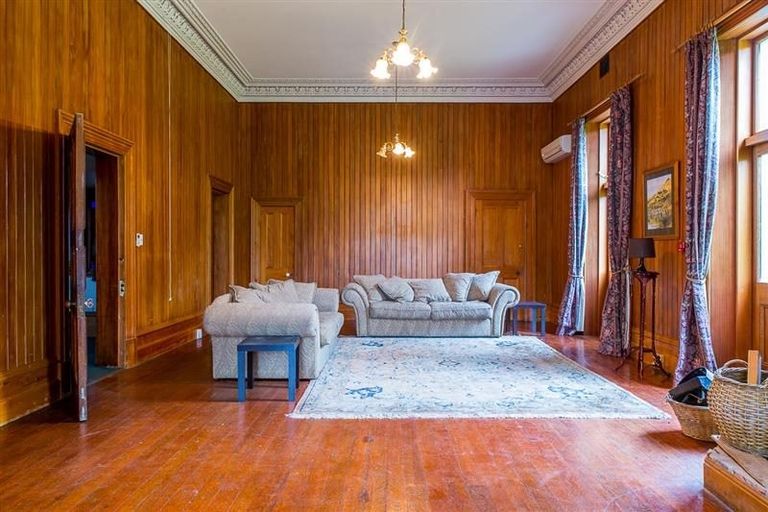 Photo of property in 44 Park Street, North Dunedin, Dunedin, 9016