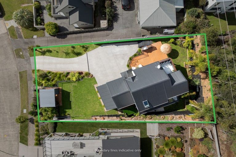 Photo of property in 107 Pacific View Drive, Whangamata, 3620