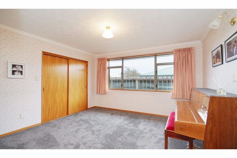 Photo of property in 11b Mcauley Place, Waikiwi, Invercargill, 9810