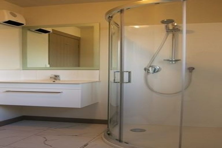 Photo of property in 45 Brockworth Place, Riccarton, Christchurch, 8011