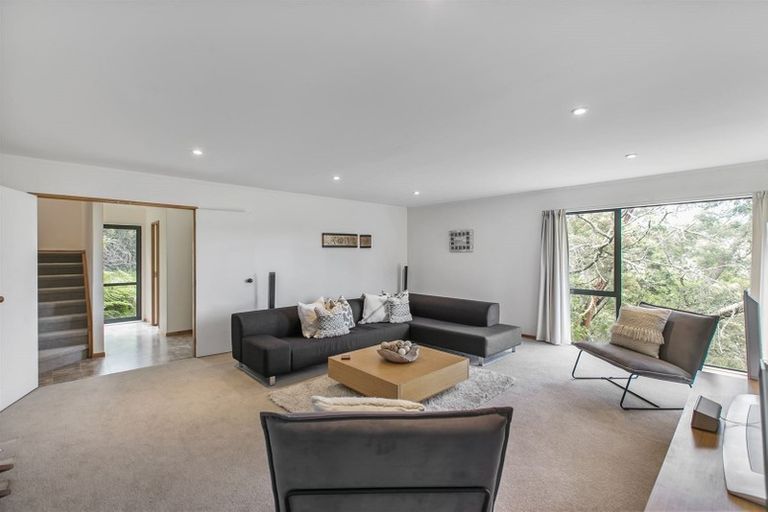 Photo of property in 25 Stephanie Close, Glenfield, Auckland, 0629