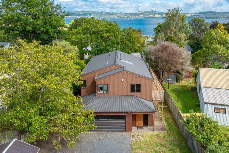 Photo of property in 2/11 Kereru Street, Two Mile Bay, Taupo, 3330