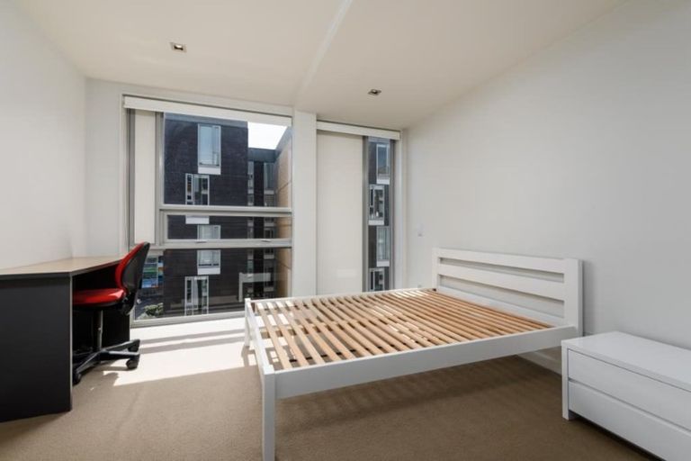 Photo of property in Monument Apartments, 7a/245 Wakefield Street, Te Aro, Wellington, 6011