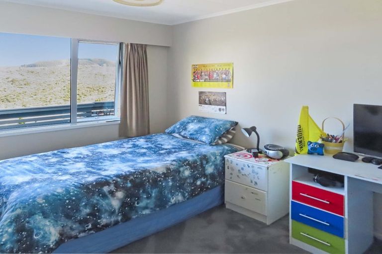 Photo of property in 8 Otira Grove, Kelson, Lower Hutt, 5010