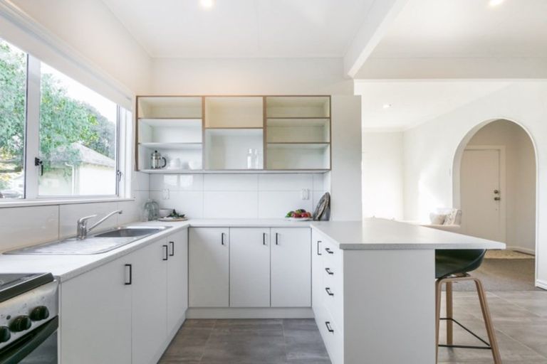 Photo of property in 1 Te Awa Avenue, Te Awa, Napier, 4110