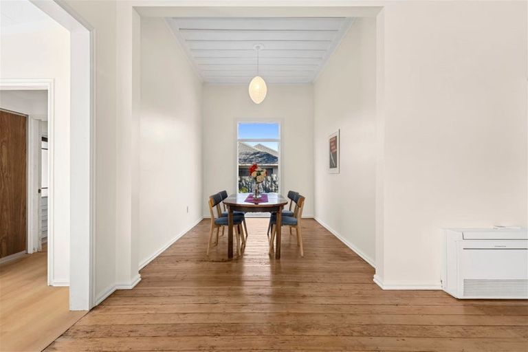 Photo of property in 2 Rentone Street, Stepneyville, Nelson, 7010